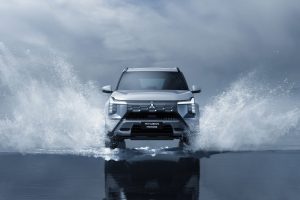 Mitsubishi Destinator Mẫu Crossover Cỡ C Hoàn Toàn Mới